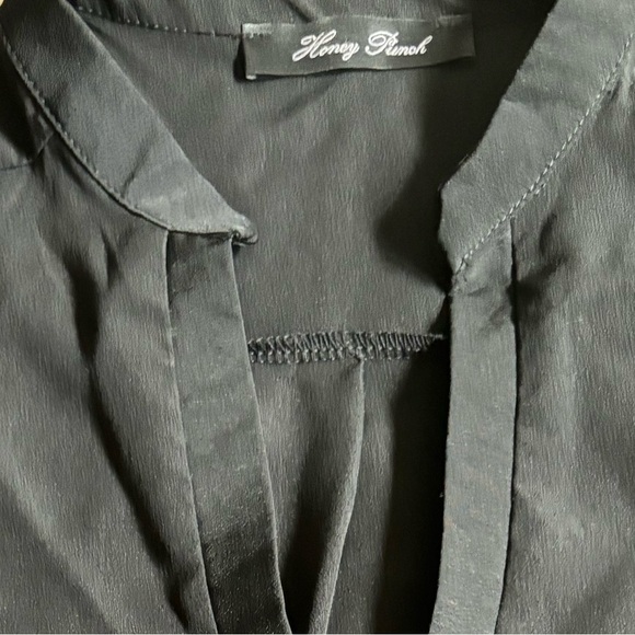 Cute Shift Dress. Size Small. Side Pockets. - Picture 2 of 3